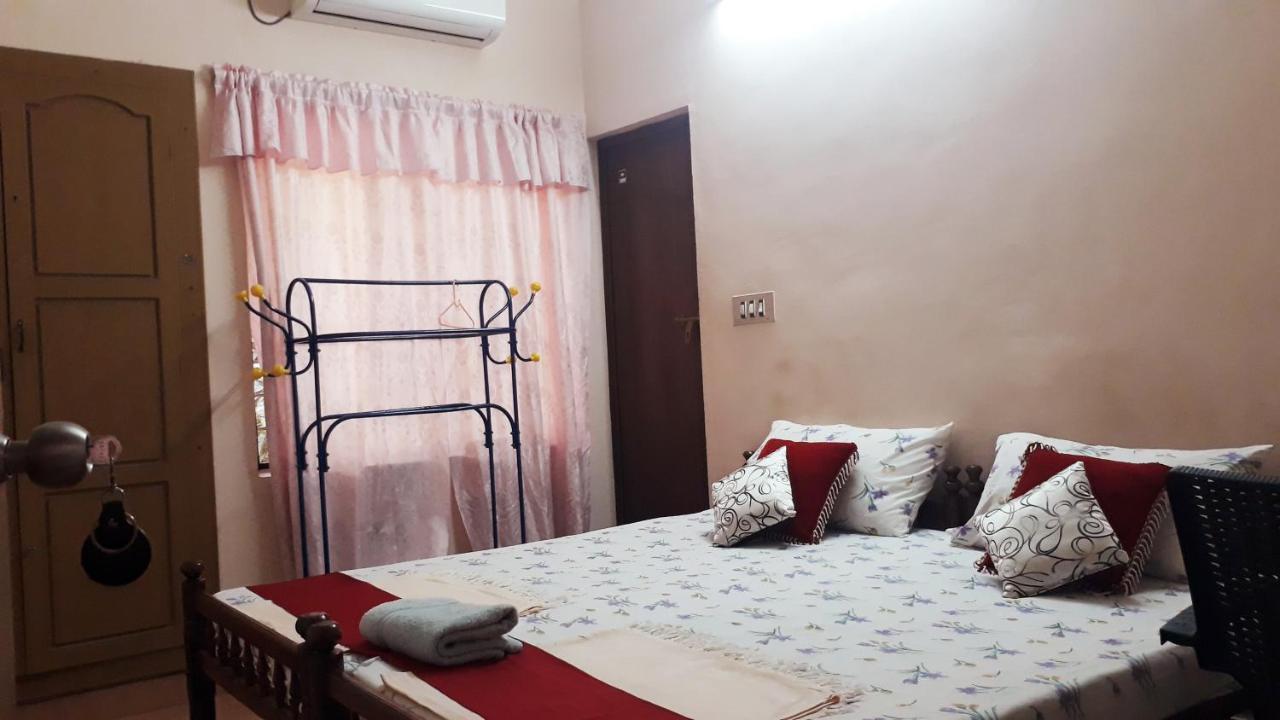 Valiyathayil Home Stay Kochi Zewnętrze zdjęcie