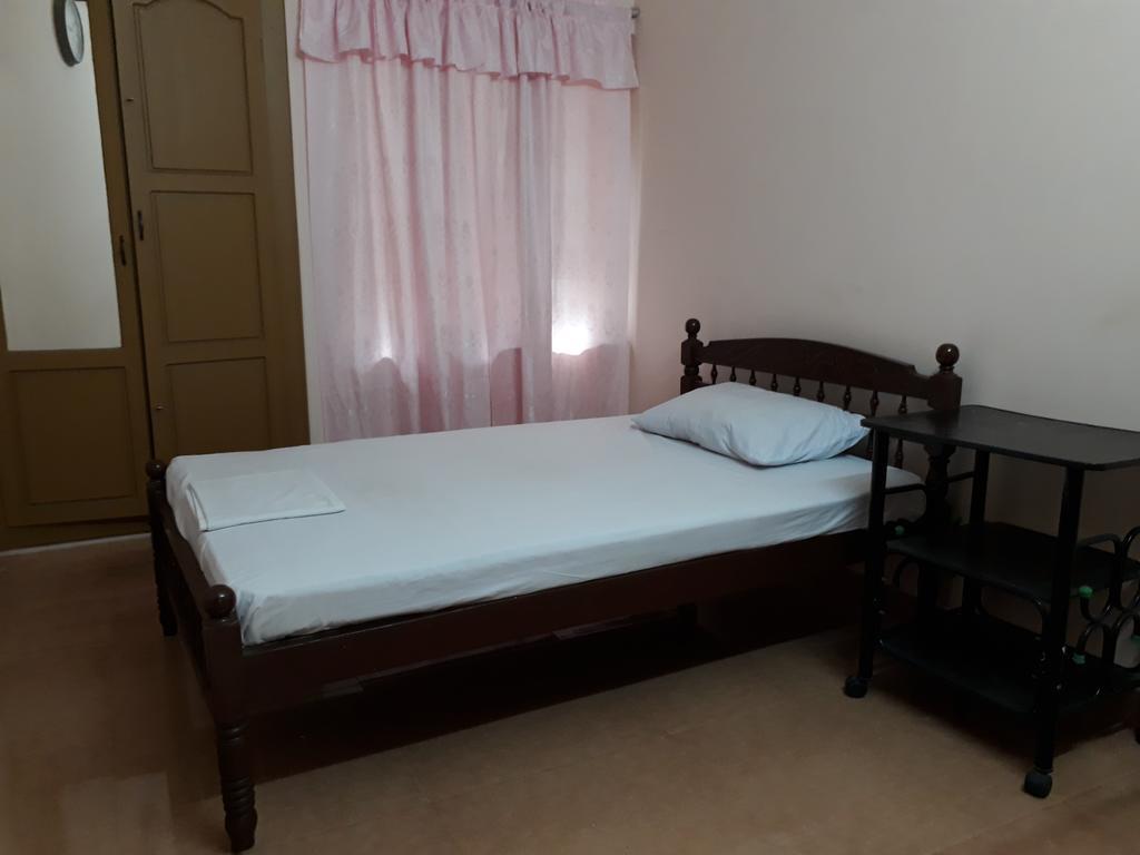 Valiyathayil Home Stay Kochi Zewnętrze zdjęcie