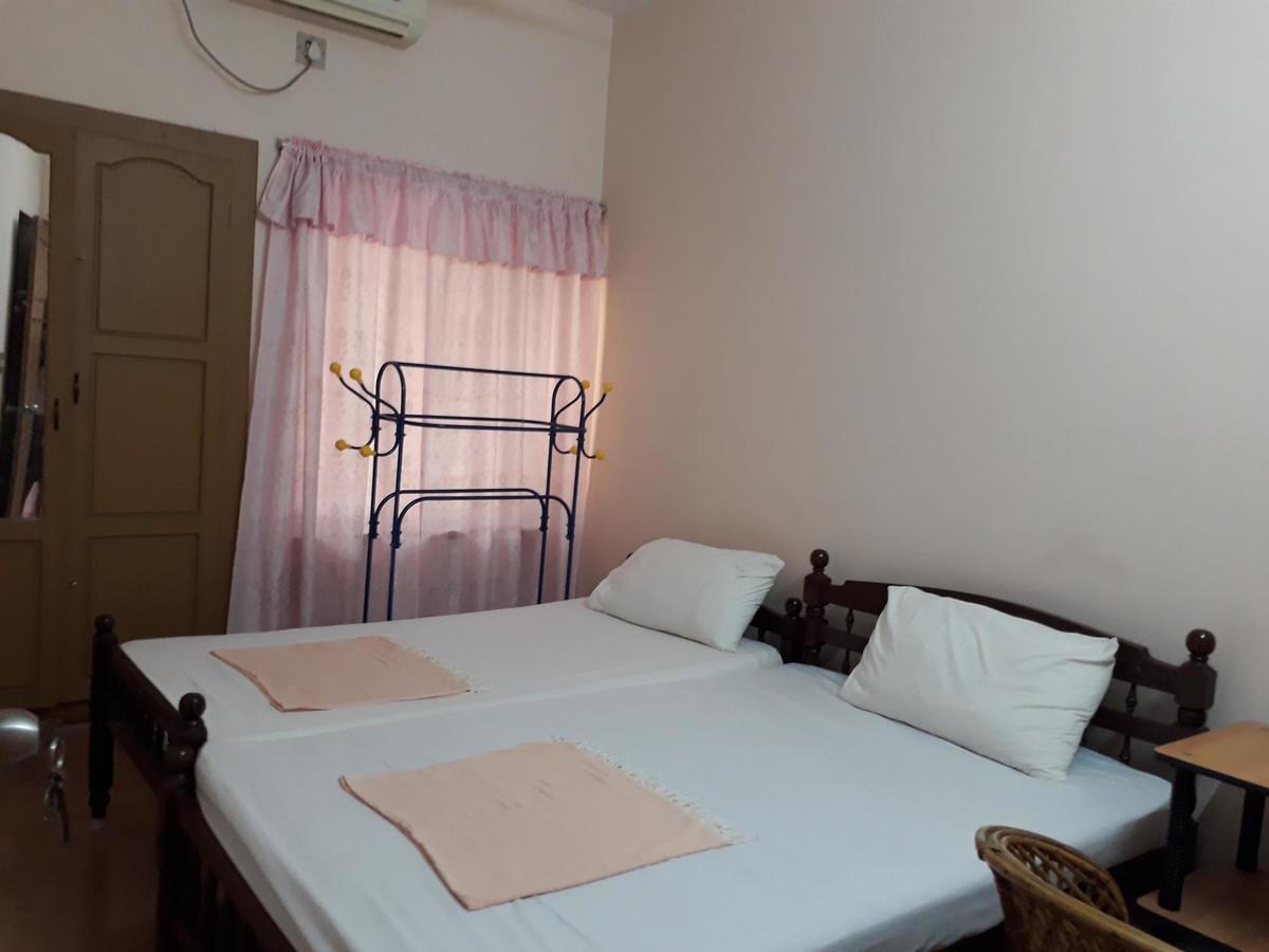 Valiyathayil Home Stay Kochi Zewnętrze zdjęcie